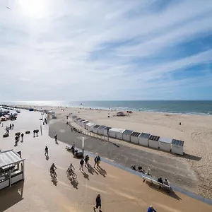 2 Bedrooms With Magnificent Seaview And Free Parking Oostende